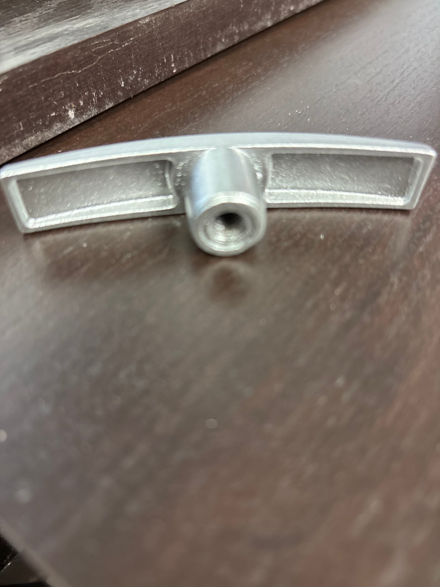 Valve handle, metal