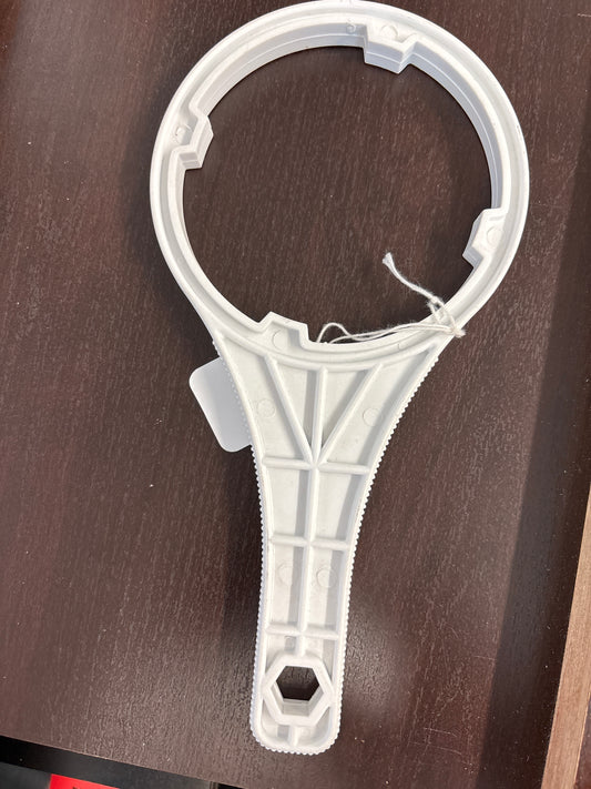 Housing wrench
